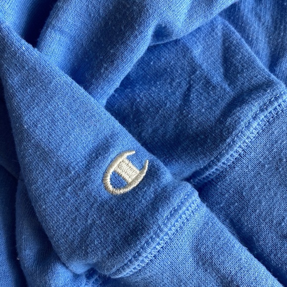 Light blue athletic sweatshirt - Picture 2 of 3